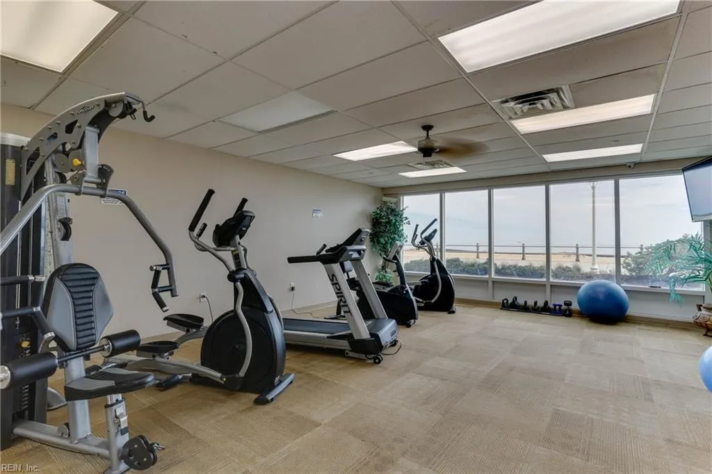 Virginia Beach, Virginia 23451, United States, 2 Bedrooms Bedrooms, ,2 BathroomsBathrooms,Residential,Active,88960