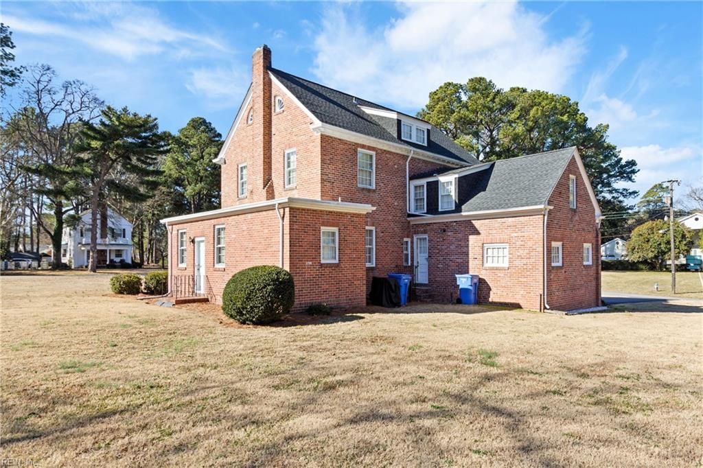 Photo of 330 Kemp Lane, Chesapeake, VA 23325 (MLS # 10617326)