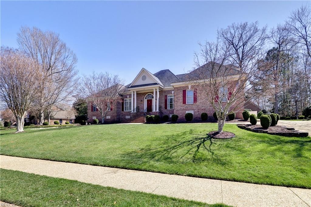 Photo of 125 Sir Thomas Lunsford Drive, Williamsburg, VA 23185 (MLS # 10626370)