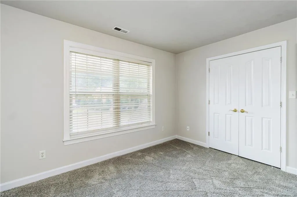 Chesapeake, Virginia 23321, United States, 6 Bedrooms Bedrooms, ,3 BathroomsBathrooms,Residential,Active,140160