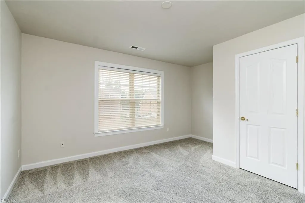 Chesapeake, Virginia 23321, United States, 6 Bedrooms Bedrooms, ,3 BathroomsBathrooms,Residential,Active,140160