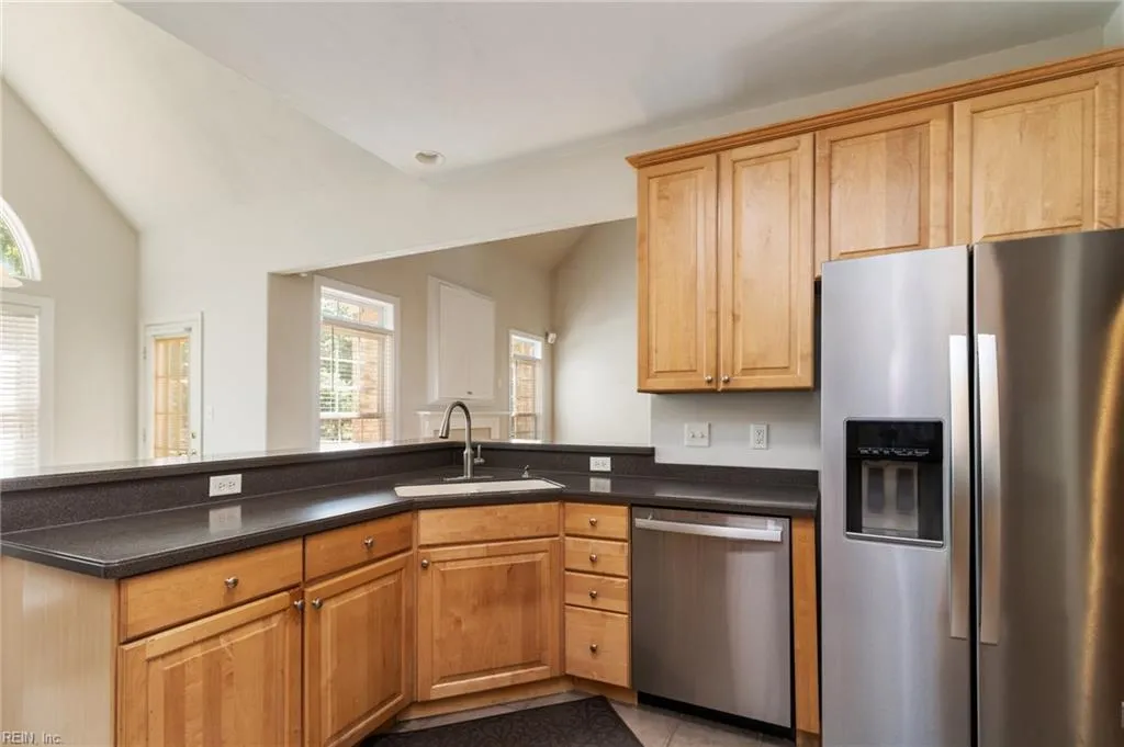 Chesapeake, Virginia 23321, United States, 6 Bedrooms Bedrooms, ,3 BathroomsBathrooms,Residential,Active,140160