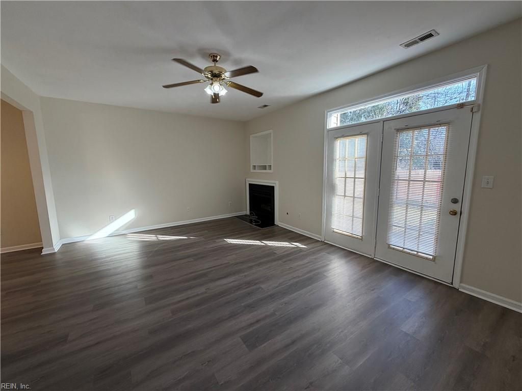 Photo of 9 Reef Court, Portsmouth, VA 23703 (MLS # 10617722)