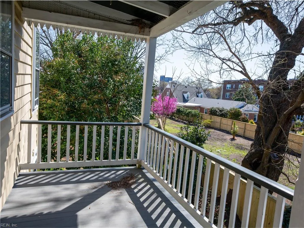 Portsmouth, Virginia 23704, United States, 4 Bedrooms Bedrooms, ,3 BathroomsBathrooms,Residential,Active,99105