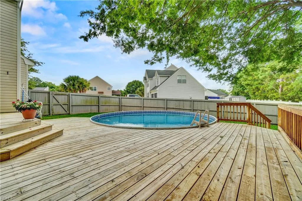 Chesapeake, Virginia 23323, United States, 5 Bedrooms Bedrooms, ,3 BathroomsBathrooms,Residential,Active,176488