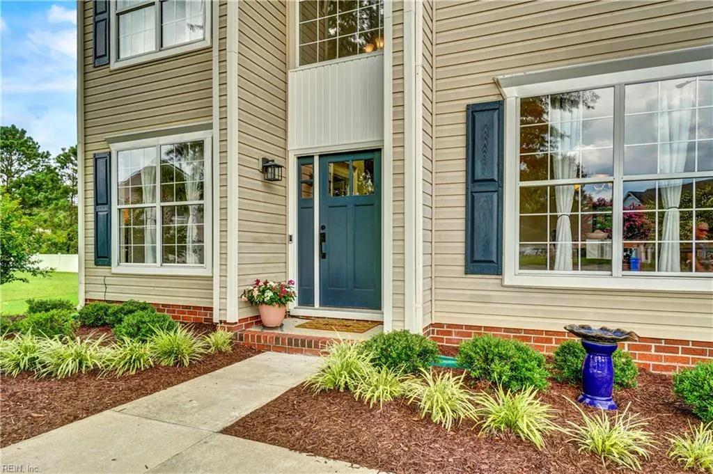 Chesapeake, Virginia 23323, United States, 5 Bedrooms Bedrooms, ,3 BathroomsBathrooms,Residential,Active,176488