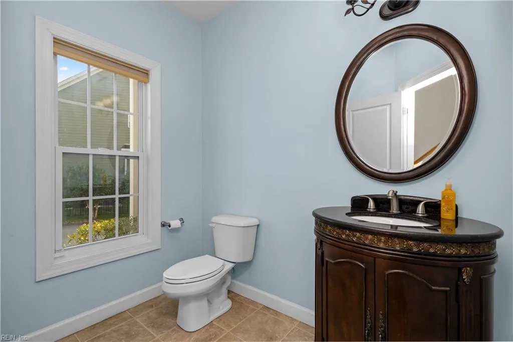 Chesapeake, Virginia 23322, United States, 5 Bedrooms Bedrooms, ,4 BathroomsBathrooms,Residential,Active,242286