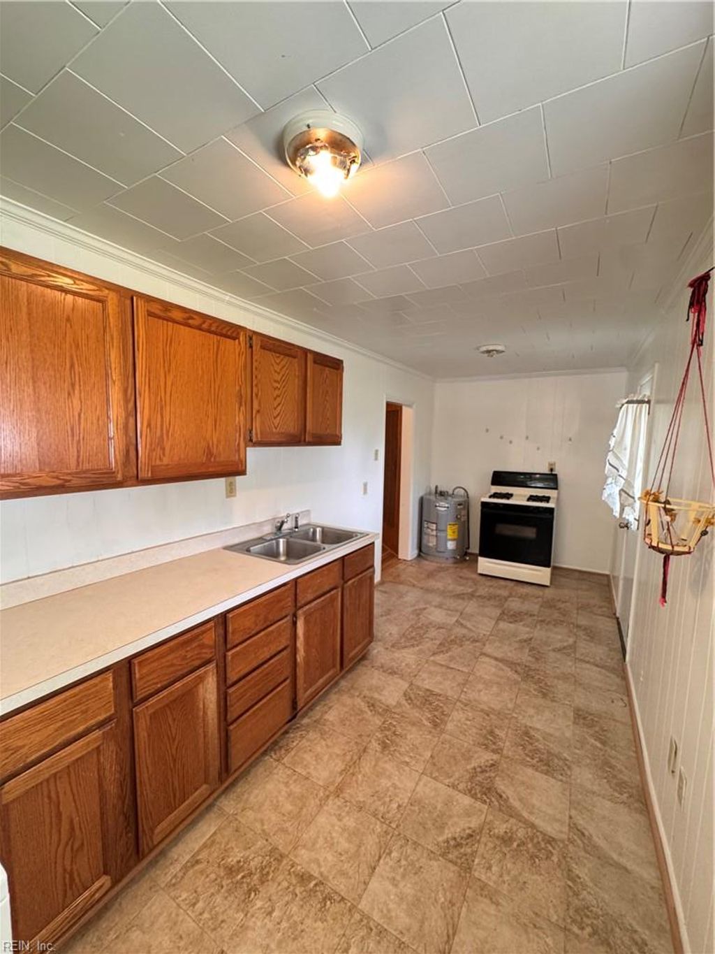 Photo of 3208 Arlington Place, Portsmouth, VA 23707 (MLS # 10636788)