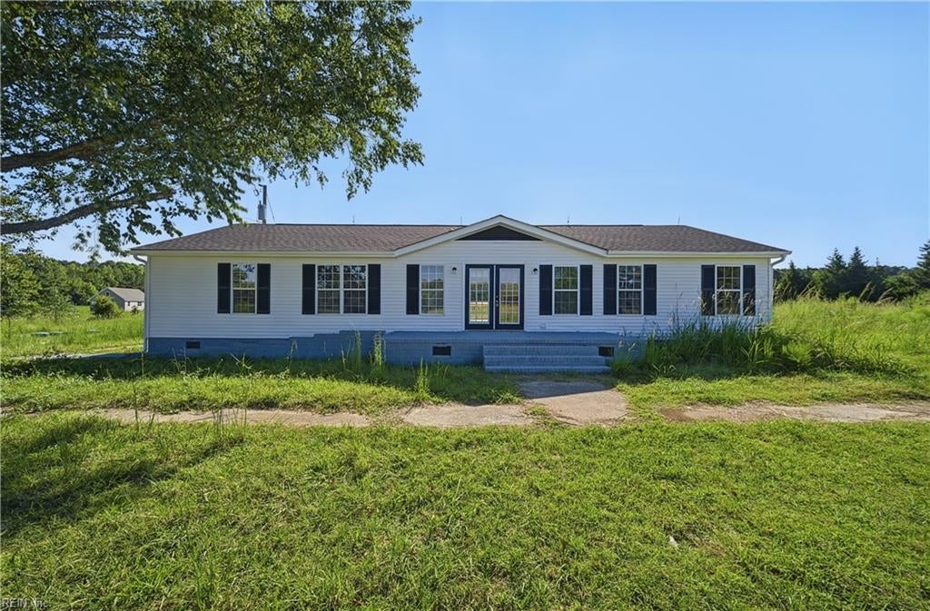 Photo of 5236 Whaleyville Boulevard, Suffolk, VA 23438 (MLS # 10654306)