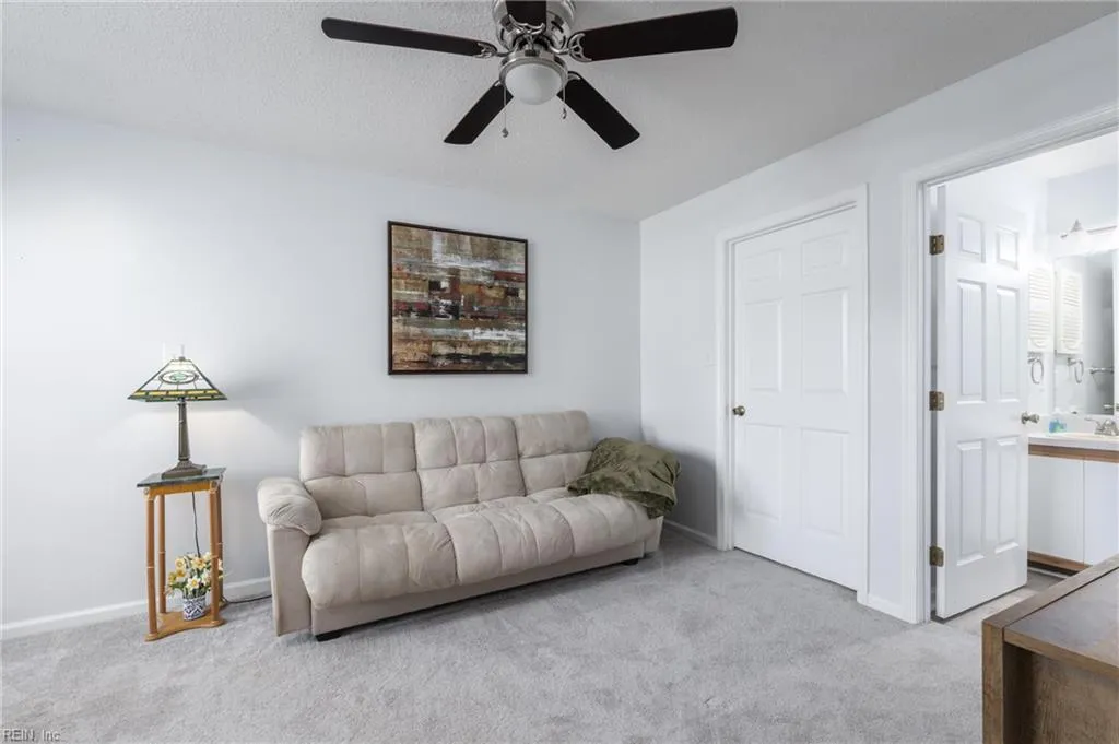 Virginia Beach, Virginia 23464, United States, 2 Bedrooms Bedrooms, ,2 BathroomsBathrooms,Residential,Active,92301