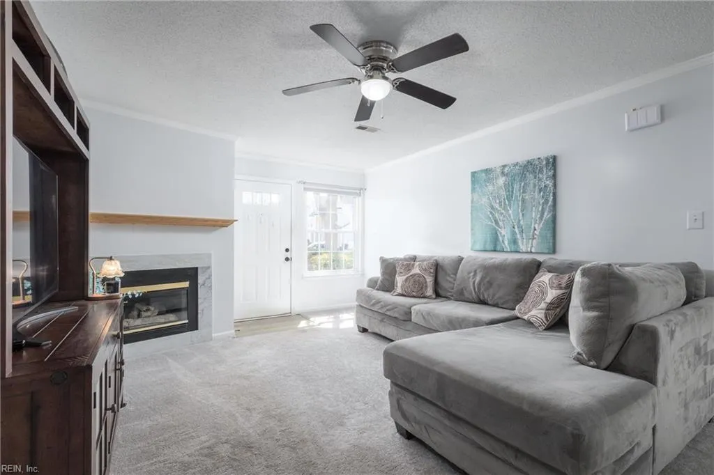 Virginia Beach, Virginia 23464, United States, 2 Bedrooms Bedrooms, ,2 BathroomsBathrooms,Residential,Active,92301