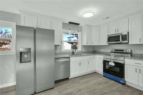 Photo of 1702 Marshall Avenue, Newport News, VA 23607 (MLS # 10614322)