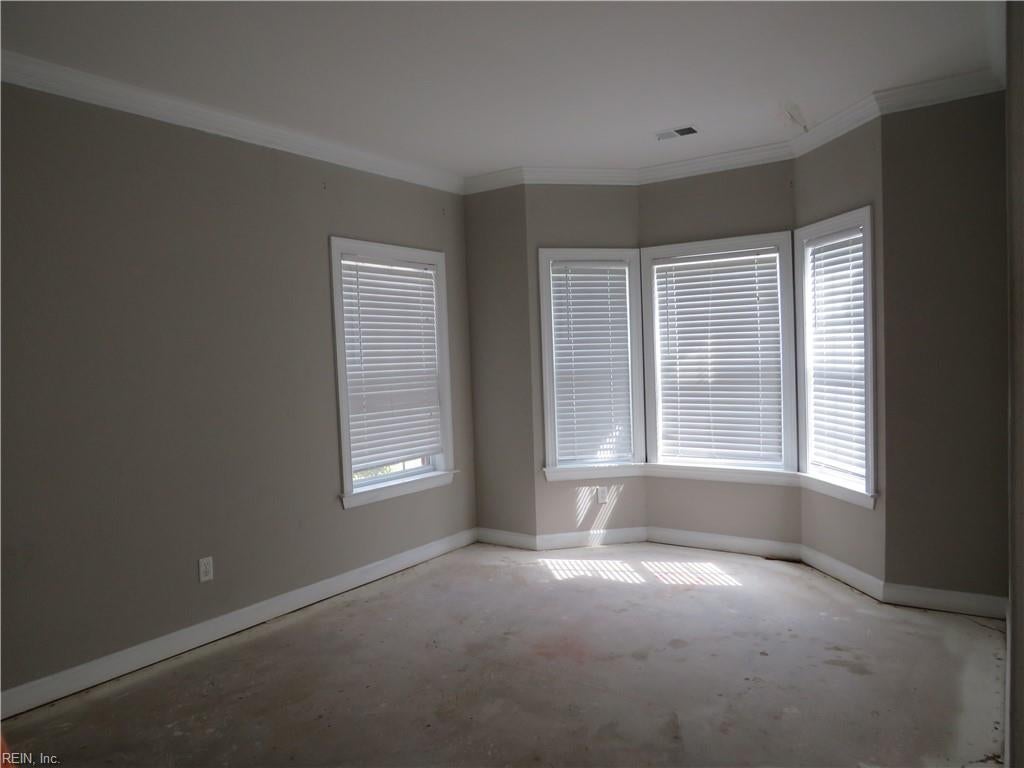 Photo of 1004 Poquoson Crossing, Chesapeake, VA 23320 (MLS # 10657331)