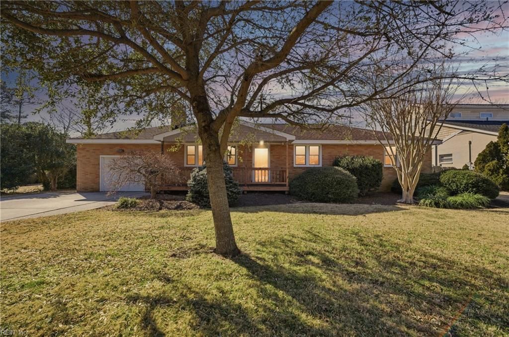 Photo of 2233 Lynn Road, Virginia Beach, VA 23451 (MLS # 10619711)