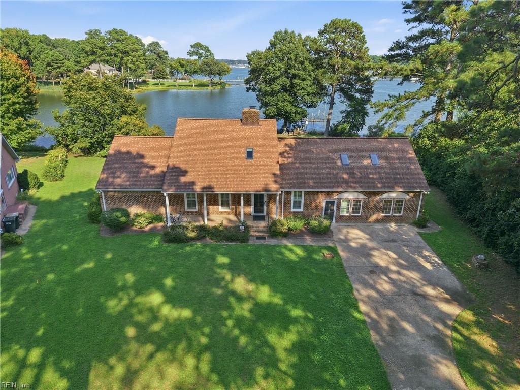 Photo of 236 Robanna Drive, Seaford, VA 23696 (MLS # 10657425)