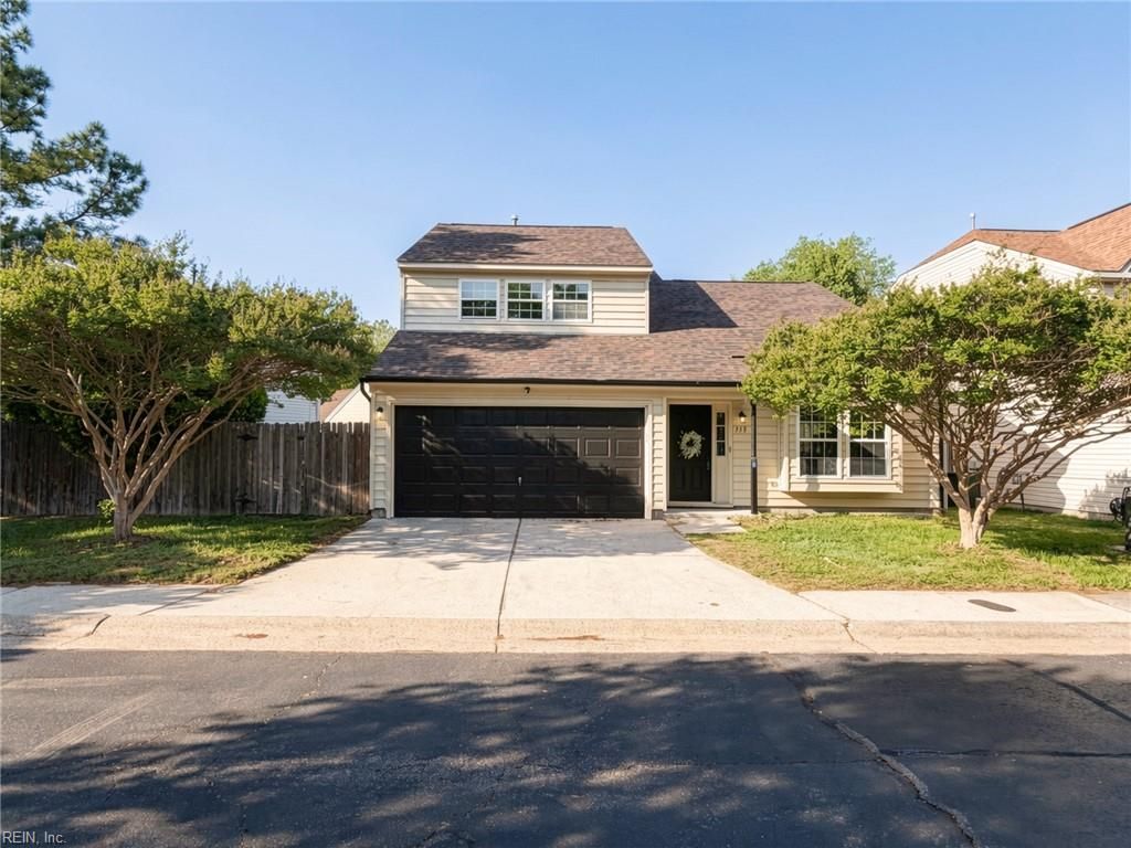 Photo of 113 Graystone Trace, Suffolk, VA 23435 (MLS # 10629840)