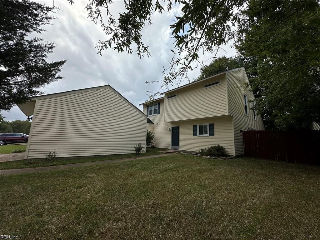 Photo of 819 Dryden St Street, Virginia Beach, VA 23462 (MLS # 10617581)