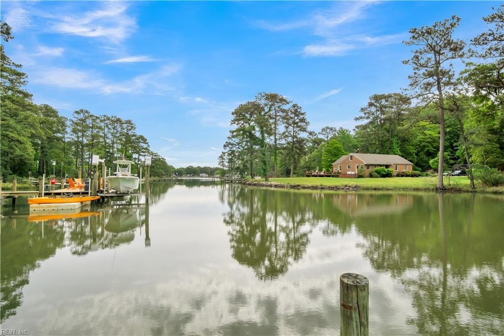 Photo of 202 Dawson Drive, Seaford, VA 23696 (MLS # 10632046)
