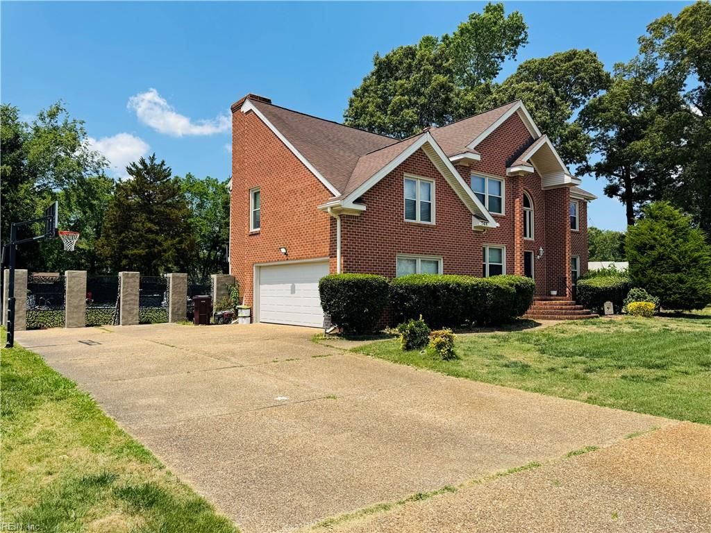 Photo of 748 Greenwing Drive, Chesapeake, VA 23323 (MLS # 10635037)