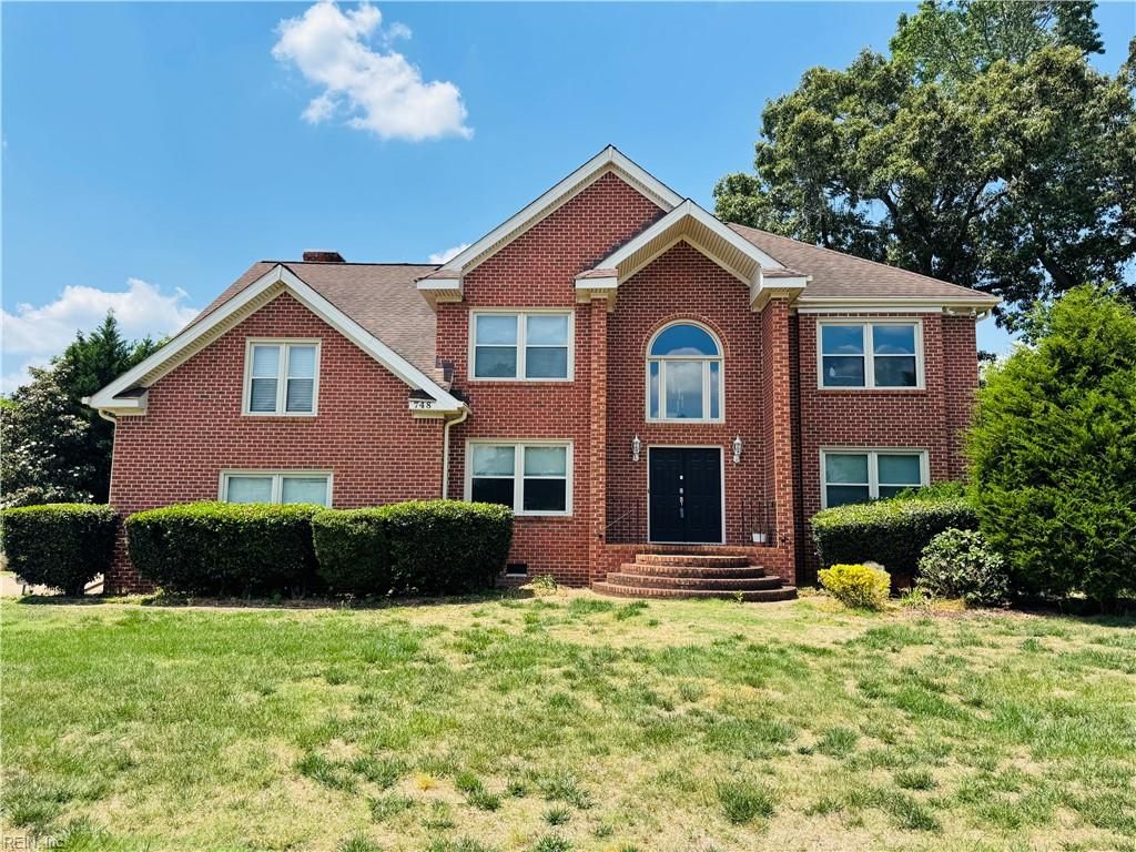 Photo of 748 Greenwing Drive, Chesapeake, VA 23323 (MLS # 10635037)