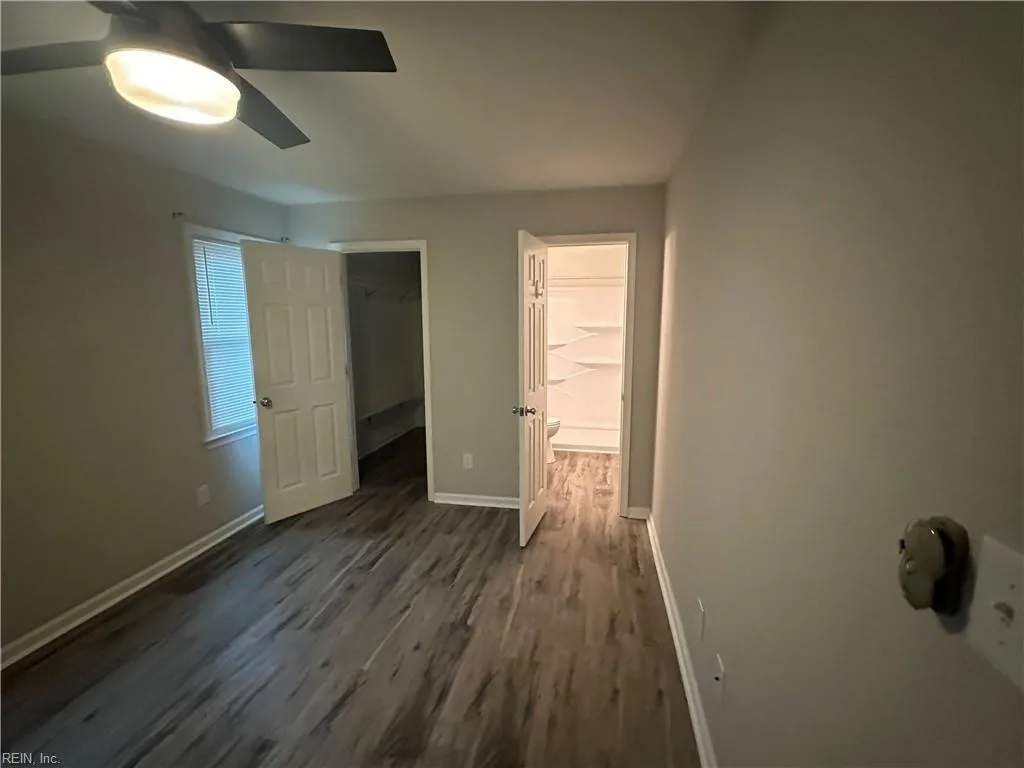 Norfolk, Virginia 23505, United States, 3 Bedrooms Bedrooms, ,2 BathroomsBathrooms,Residential,Pending,7639