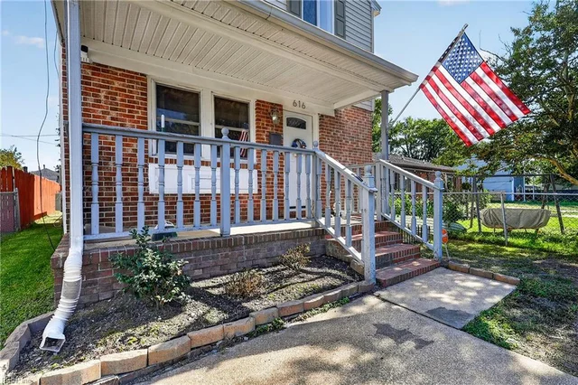 616 Old Buckroe Road, photo 4 of 50