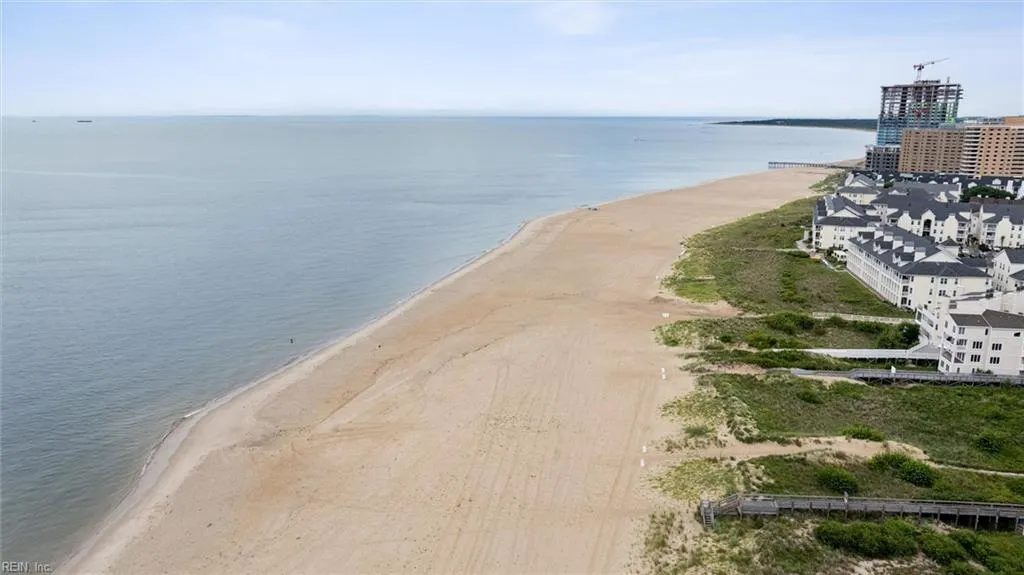 Virginia Beach, Virginia 23451, United States, 2 Bedrooms Bedrooms, ,1 BathroomBathrooms,Residential,Active,174360