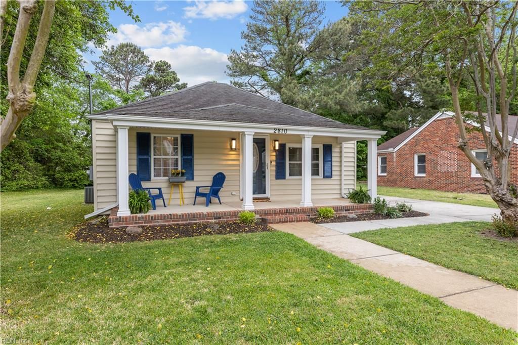 Photo of 2810 Arcadia Avenue, Portsmouth, VA 23704 (MLS # 10630881)