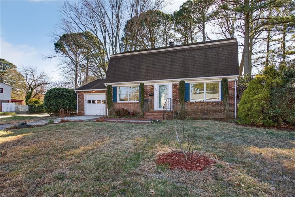 Photo of 350 Wrexham Court, Hampton, VA 23669 (MLS # 10617350)