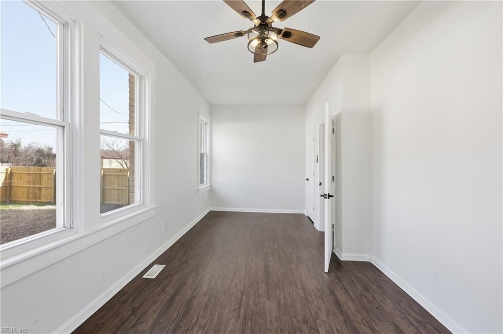 Photo of 1812 Camden Avenue, Portsmouth, VA 23704 (MLS # 10620138)