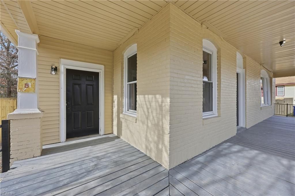 Photo of 1812 Camden Avenue, Portsmouth, VA 23704 (MLS # 10620138)
