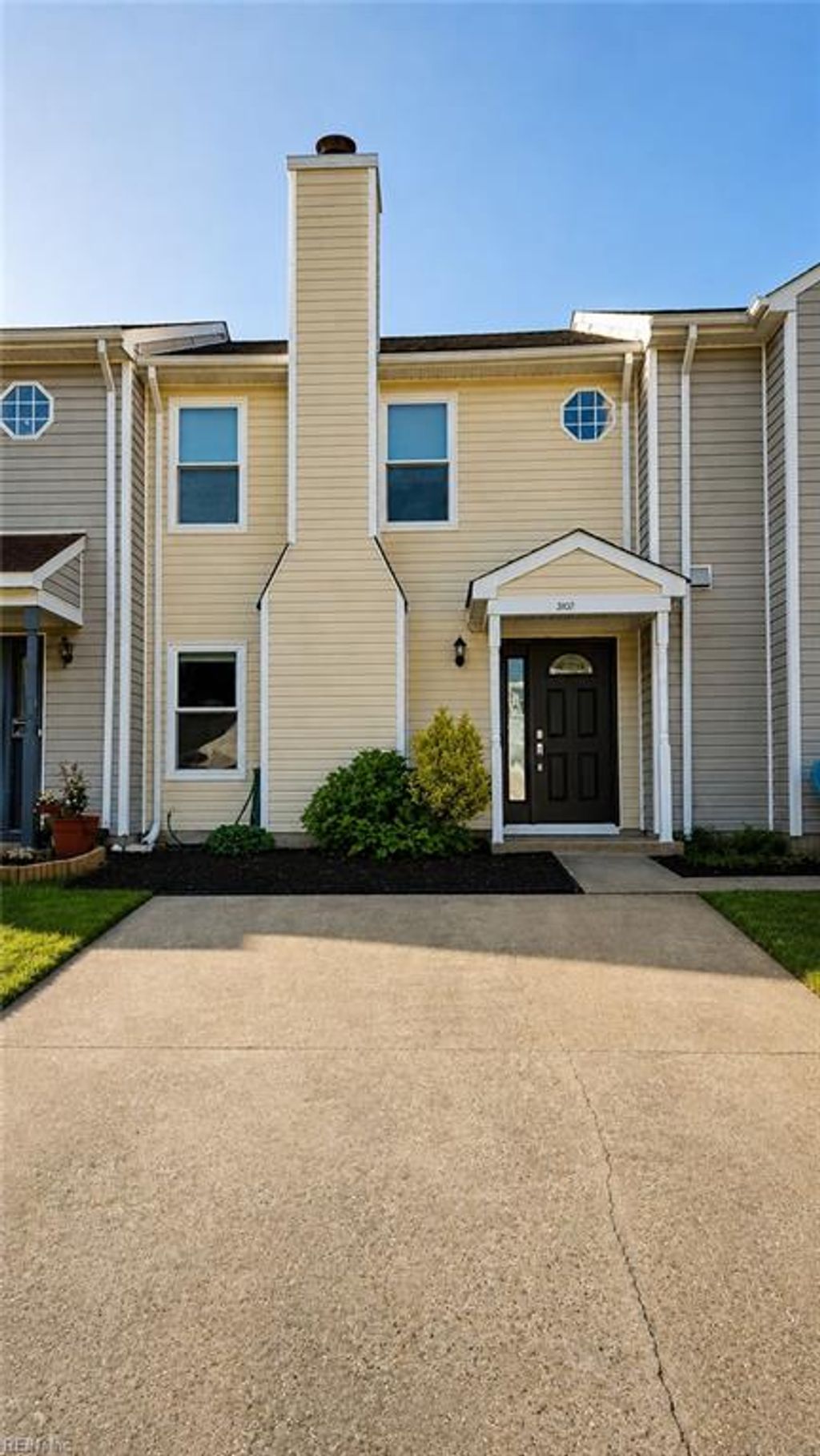Photo of 3107 Glastonbury Drive, Virginia Beach, VA 23453 (MLS # 10634595)