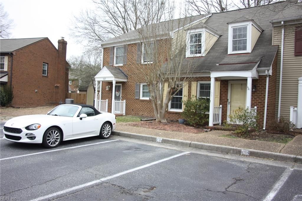 Photo of 105 Wellesley Drive, Newport News, VA 23606 (MLS # 10620856)