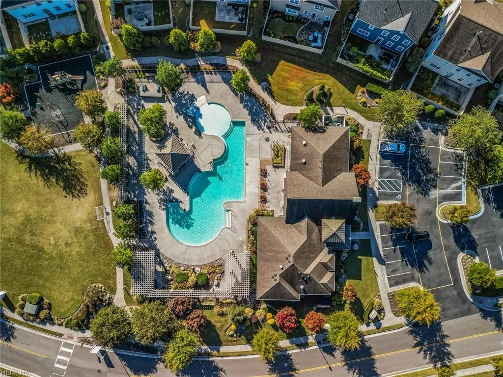 Virginia Beach, Virginia 23456, United States, 3 Bedrooms Bedrooms, ,3 BathroomsBathrooms,Residential,Active,79725