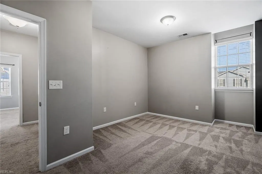 Virginia Beach, Virginia 23456, United States, 3 Bedrooms Bedrooms, ,3 BathroomsBathrooms,Residential,Active,79725