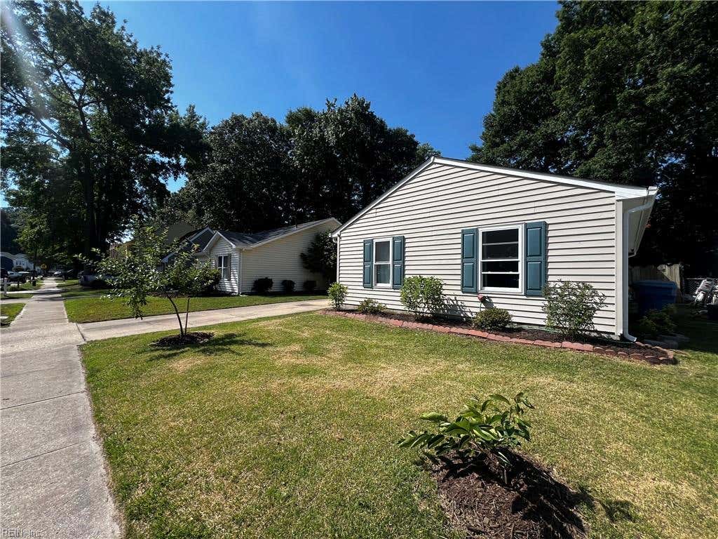Photo of 1594 Hummingbird Lane, Virginia Beach, VA 23454 (MLS # 10638831)