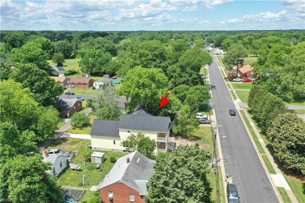 Hampton, Virginia 23664, United States, 5 Bedrooms Bedrooms, ,4 BathroomsBathrooms,Residential,Active,194837