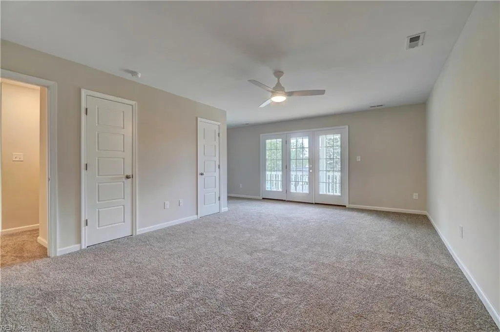 Hampton, Virginia 23664, United States, 5 Bedrooms Bedrooms, ,4 BathroomsBathrooms,Residential,Active,194837