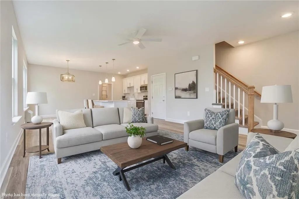 Hampton, Virginia 23664, United States, 5 Bedrooms Bedrooms, ,4 BathroomsBathrooms,Residential,Active,194837