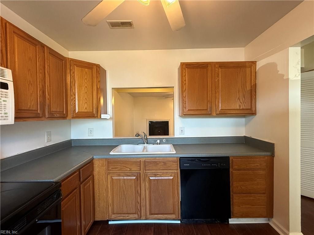 Photo of 1137 Old Clubhouse Road, Virginia Beach, VA 23453 (MLS # 10620203)