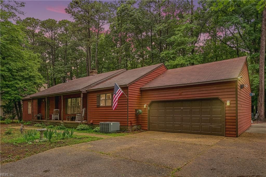Photo of 102 Arena Street, Williamsburg, VA 23185 (MLS # 10636643)