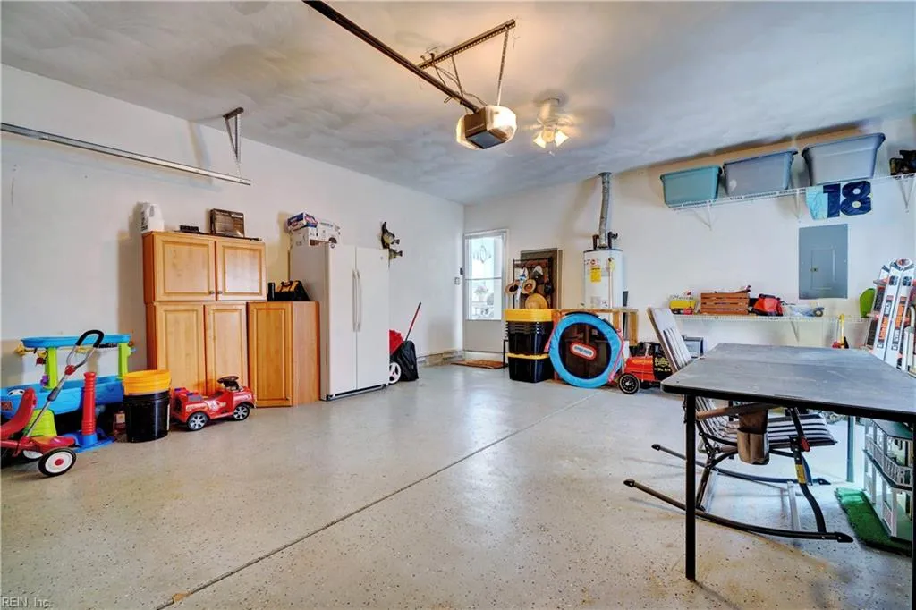 Suffolk, Virginia 23434, United States, 4 Bedrooms Bedrooms, ,3 BathroomsBathrooms,Residential,Active,92322