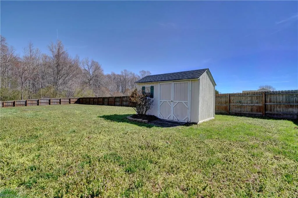 Suffolk, Virginia 23434, United States, 4 Bedrooms Bedrooms, ,3 BathroomsBathrooms,Residential,Active,92322