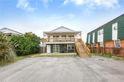 Photo for 3811 Pretty Lake AVE