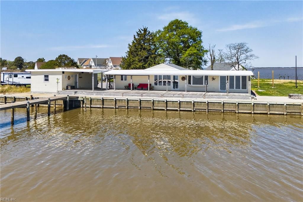 Photo of 994 Fort Lowry Lane, Dunnsville, VA 22454 (MLS # 10628836)