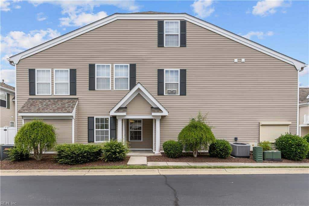 Photo of 3916 Sutter Street, Virginia Beach, VA 23462 (MLS # 10643363)