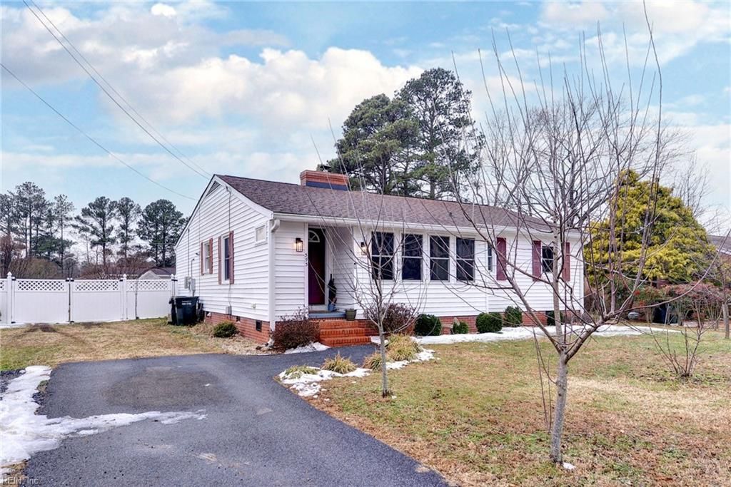 Photo of 593 Catesby Lane, Williamsburg, VA 23185 (MLS # 10618606)