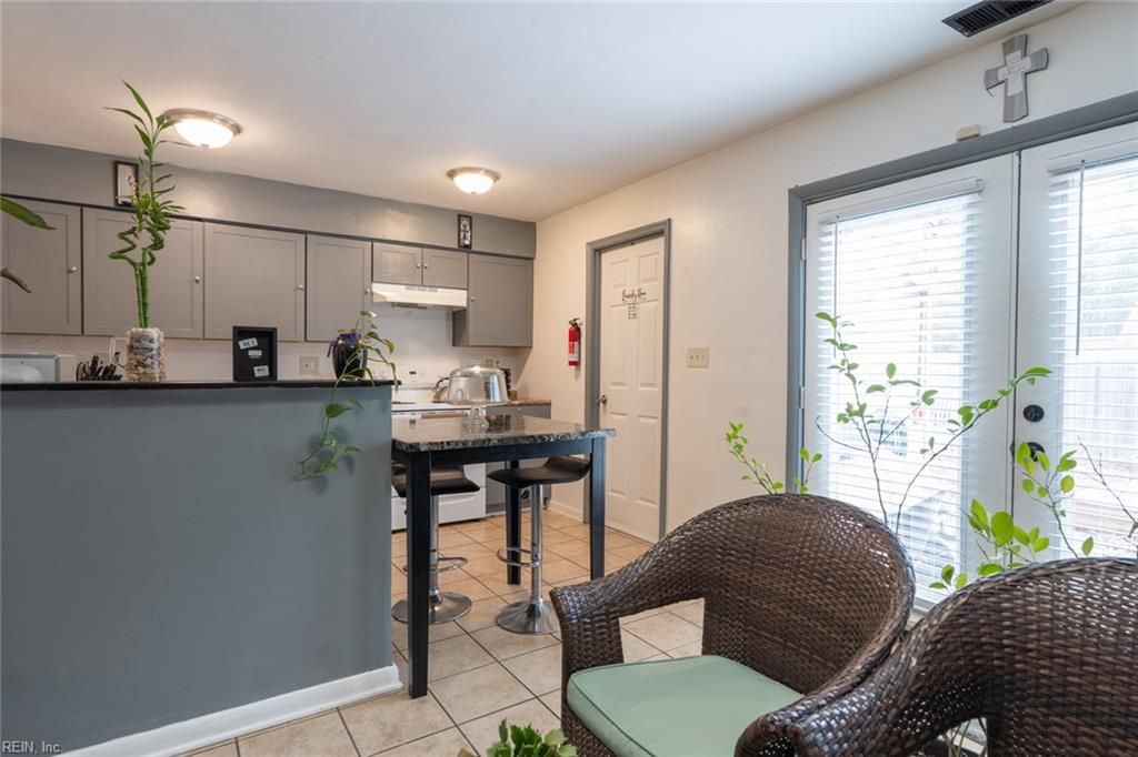 Photo of 116 Bristol Avenue, Norfolk, VA 23502 (MLS # 10621078)