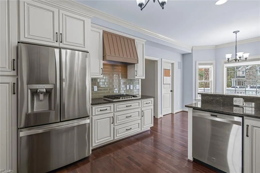 Poquoson, Virginia 23662, United States, 5 Bedrooms Bedrooms, ,4 BathroomsBathrooms,Residential,Active,95222