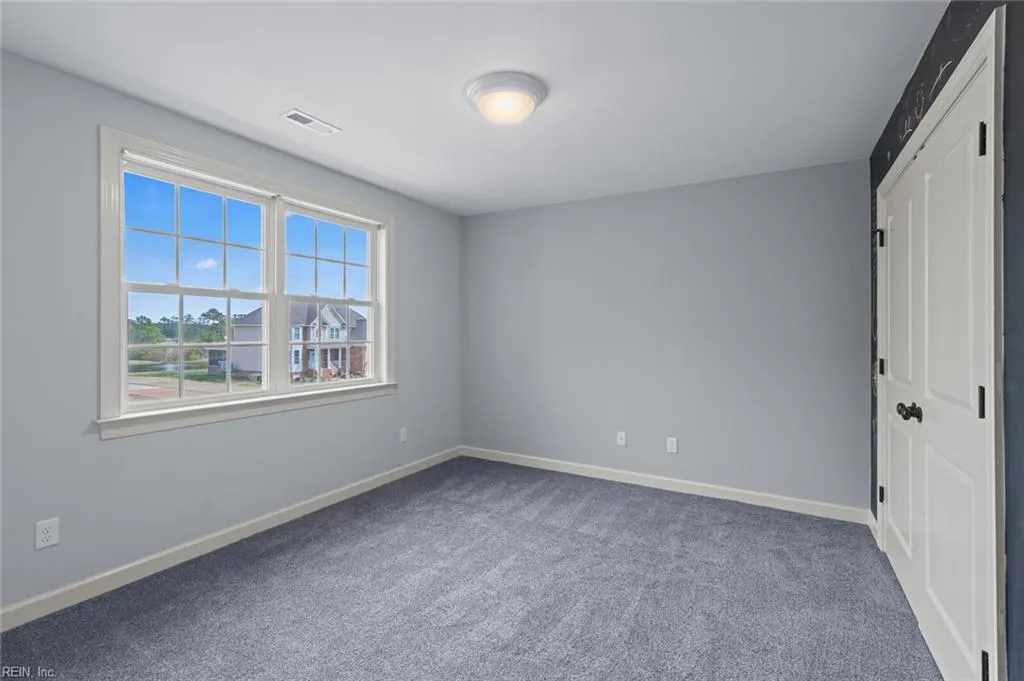 Poquoson, Virginia 23662, United States, 5 Bedrooms Bedrooms, ,4 BathroomsBathrooms,Residential,Active,95222